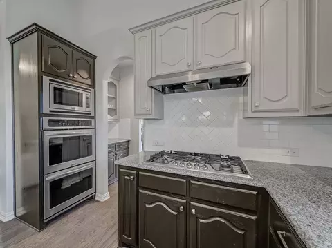 Kitchen - 7000 Edwards Rd, Denton, TX 76208 photo 2 of 6
