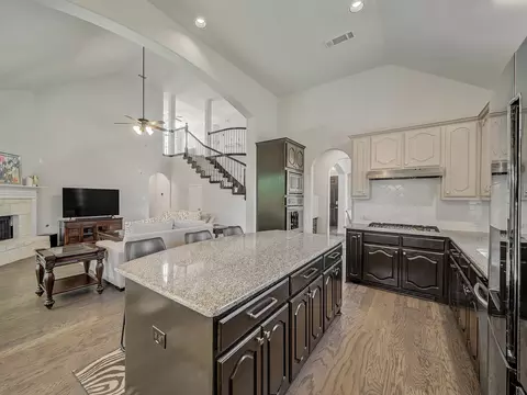 Kitchen - 7000 Edwards Rd, Denton, TX 76208 photo 6 of 6