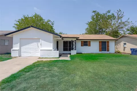 3621 Edgewood Dr, Garland, TX 75042