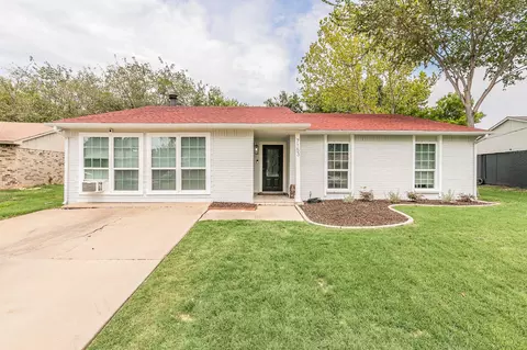 7153 Newcastle Pl, North Richland Hills, TX 76182