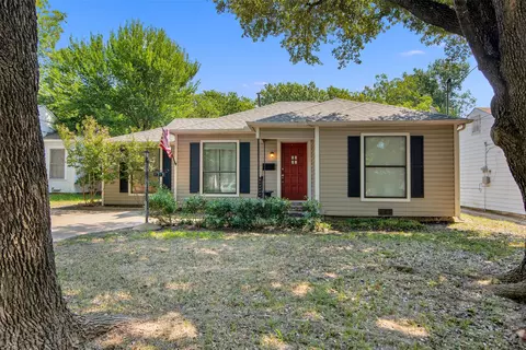 1717 N Ricketts St, Sherman, TX 75092