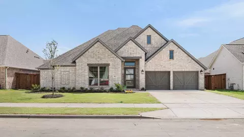 5857 Turner May Dr, Fort Worth, TX 76126