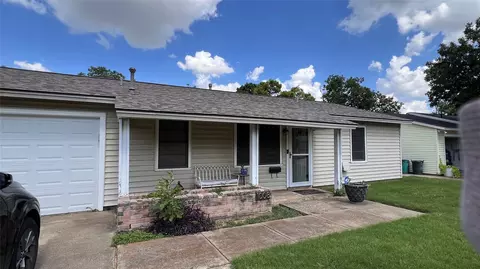 1008 Aransas Dr, Euless, TX 76039