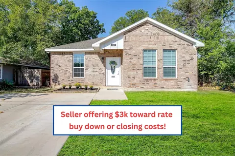 821 N Wilhite St, Cleburne, TX 76031