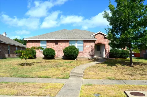 2803 Meadow Bluff Dr, Wylie, TX 75098