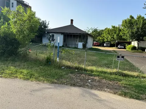 1009 Mobile St, Dallas, TX 75208