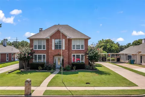 2062 Kamla Rd, Lewisville, TX 75067