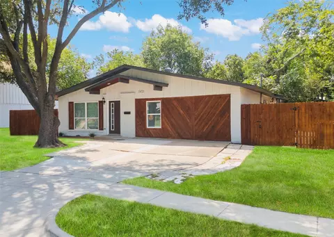 2412 Lakeland Dr, Carrollton, TX 75006