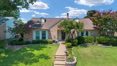 7917 Kodak Dr, Plano, TX 75025