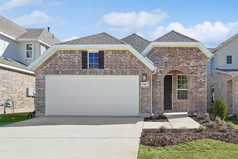 3907 Sky Dr, Sherman, TX 75090