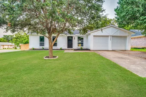 5744 Macdougall Dr, Haltom City, TX 76148