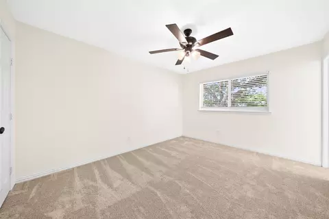 2751 Cartwright St, Irving, TX 75062 photo 18
