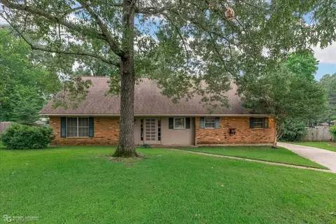 9815 W Homewood Cir, Shreveport, LA 71118