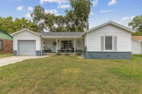 5016 Melbourne Dr, Fort Worth, TX 76114