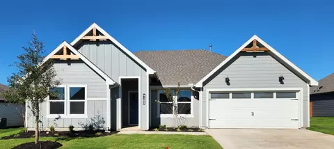 4100 Cornerstone Cir, Granbury, TX 76048