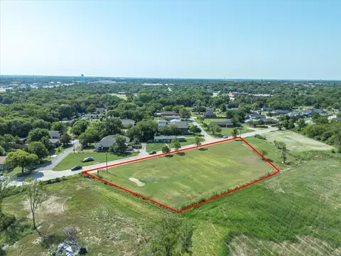 800 Crisp Rd, Ennis, TX 75119