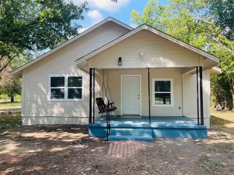 703 N Goodman Ave, Kerens, TX 75144