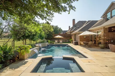8000 Castine Dr, Mckinney, TX 75071