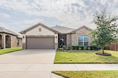6912 Cloudcroft Ln, Fort Worth, TX 76131