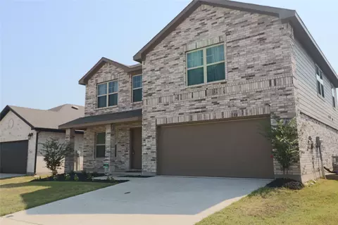 2813 Arkose Dr, Fort Worth, TX 76108