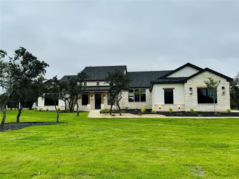 359 Tiara Trl, Fort Worth, TX 76108