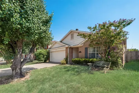 1005 Beechwood Dr, Denton, TX 76210