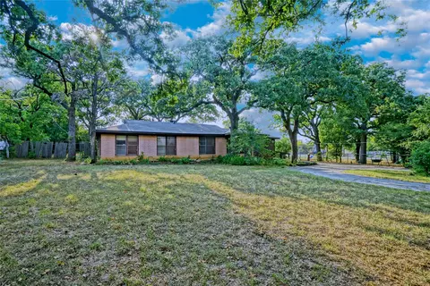 4522 Mitchell Blvd, Fort Worth, TX 76119
