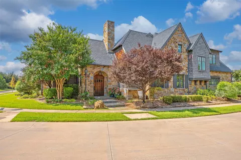 303 Oxford Pl, Coppell, TX 75019