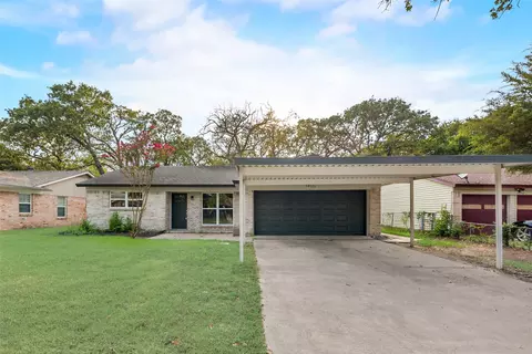 14723 Oakwood Ln, Balch Springs, TX 75180