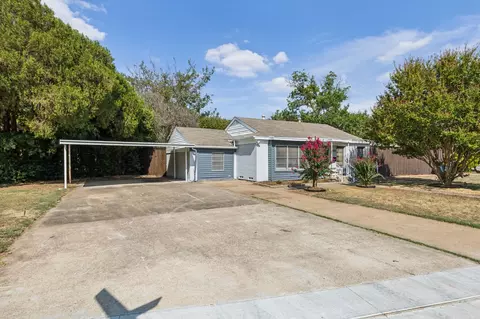 10402 Wood Dale Dr, Dallas, TX 75228