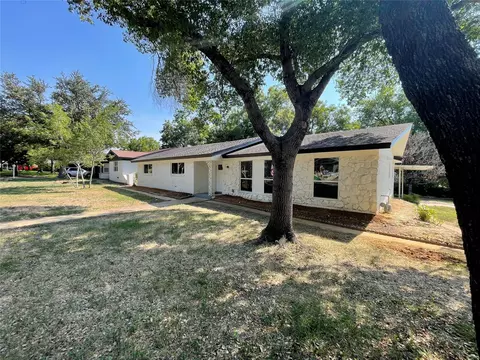 4600 Biscayne Dr, Haltom City, TX 76117