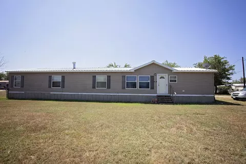 700 Railroad Ave, Graford, TX 76449