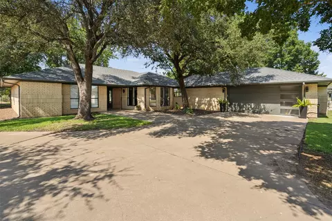 6310 Asphodel Ct, Granbury, TX 76049