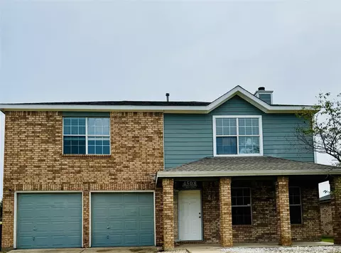 4508 Hawk Ln, Sherman, TX 75092
