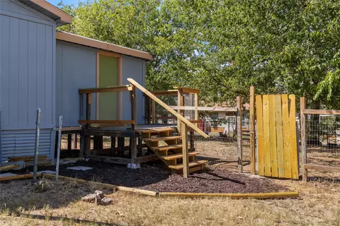 733 E Ham Ave, De Leon, TX 76444 photo 5