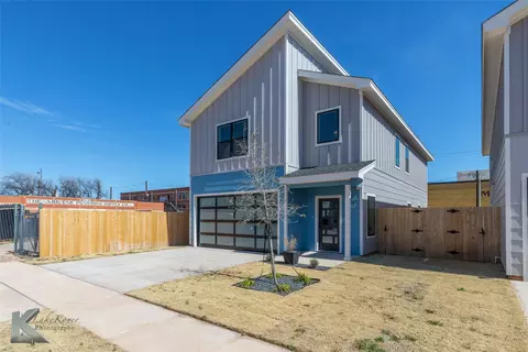 215 Pecan St, Abilene, TX 79602