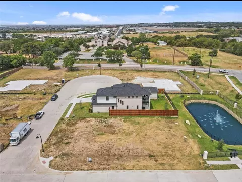 200 Utopia Ct, Keller, TX 76248 photo 2