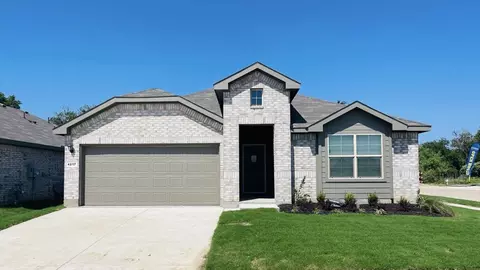 4217 Crooked Bend Dr, Fort Worth, TX 76036