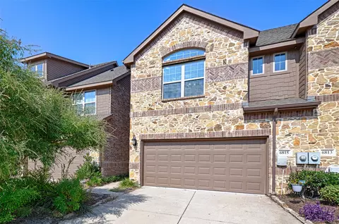 6815 Topaz Dr, Greenville, TX 75402