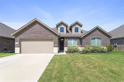 117 Independence Dr, Joshua, TX 76058
