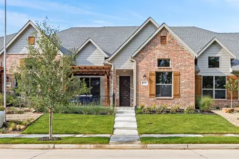 8318 Cottonwood Creek Trl, Rowlett, TX 75089