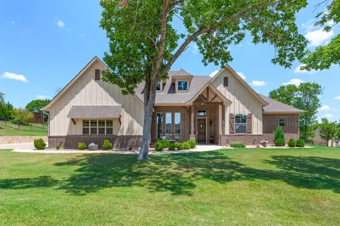 3809 Smoky Oak Trl, Weatherford, TX 76087