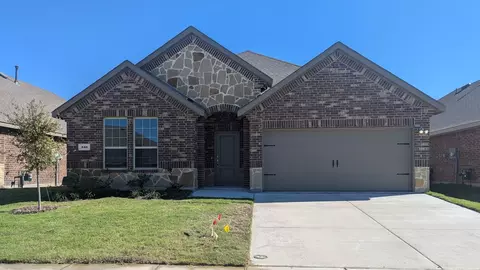 236 Wakefield Rd, Fate, TX 75189