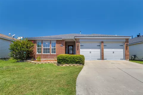 4305 Falcon Dr, Sherman, TX 75092