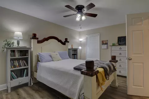 Bedroom - 708 E Beth St, Whitney, TX 76692 photo 1 of 6