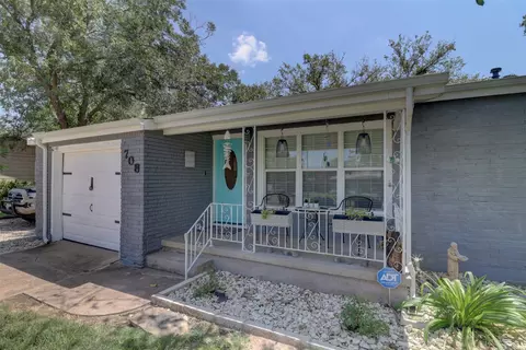 Exterior - 708 E Beth St, Whitney, TX 76692 photo 2 of 8