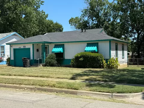 3767 Sydney St, Fort Worth, TX 76119