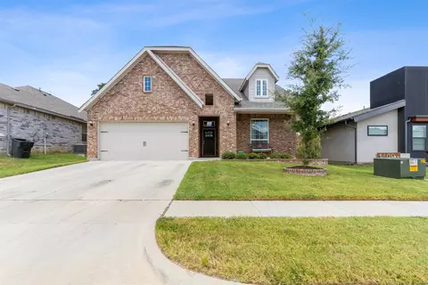 1405 Wavelet Dr, Pelican Bay, TX 76020