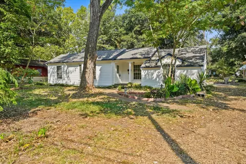 303 Grace Ln, Terrell, TX 75160