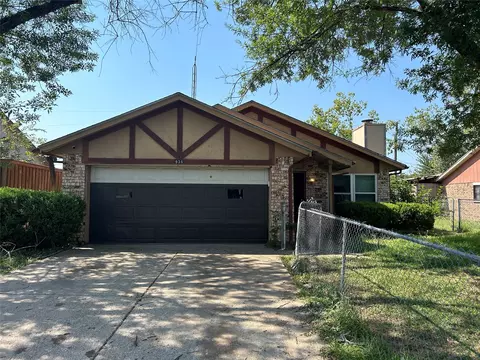 936 N Pleasant Woods Dr, Dallas, TX 75217
